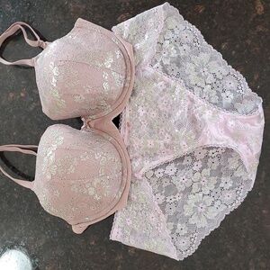 Victoria's Secret Body by Victoria Lined Demi and hiphugger panty - 39DD and XL